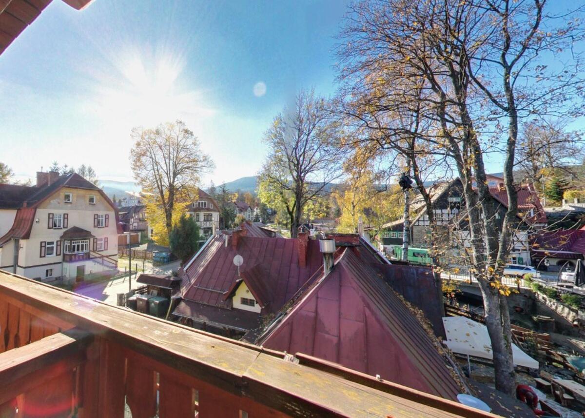 Dom Wypoczynkowy Topaz Szklarska Poreba Bilik gambar